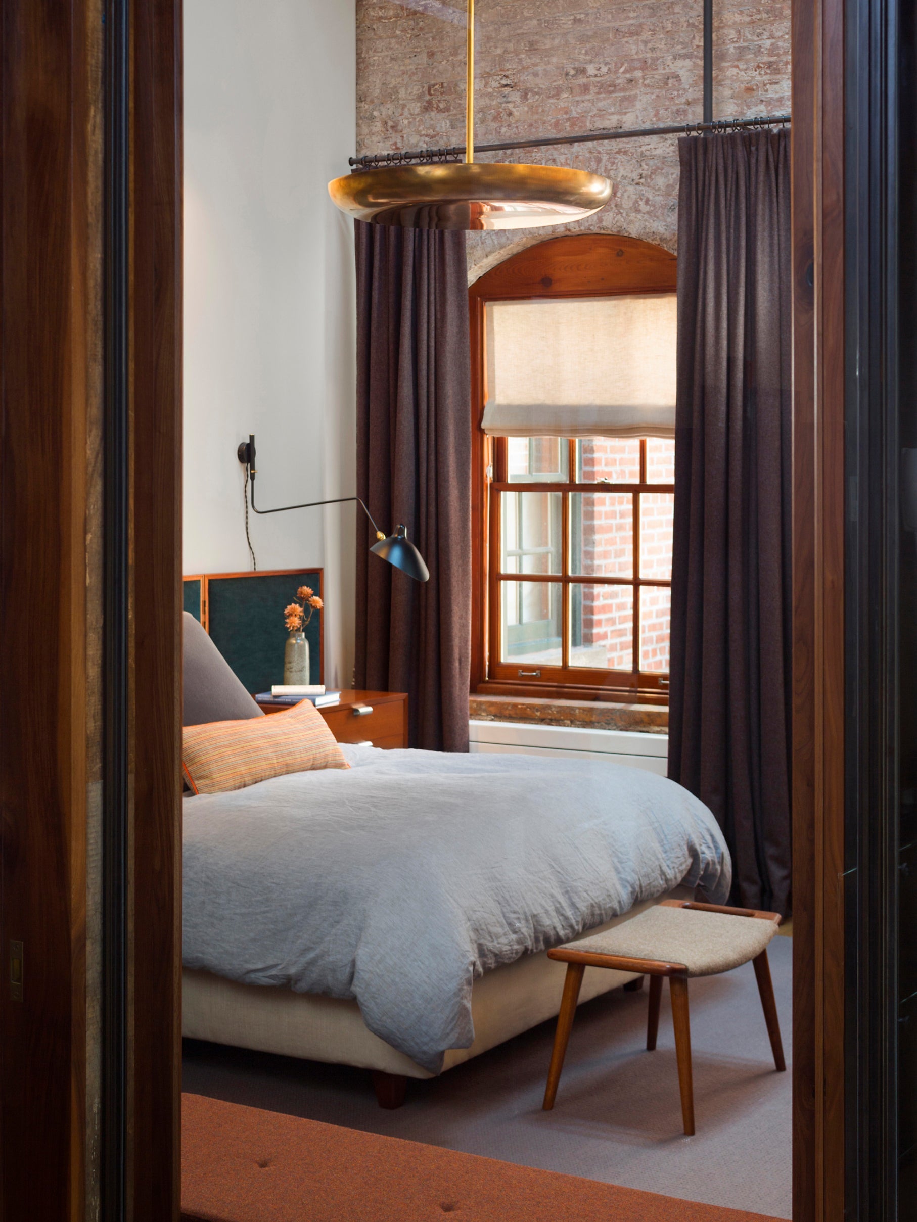 Noani Adjustable Wall Light