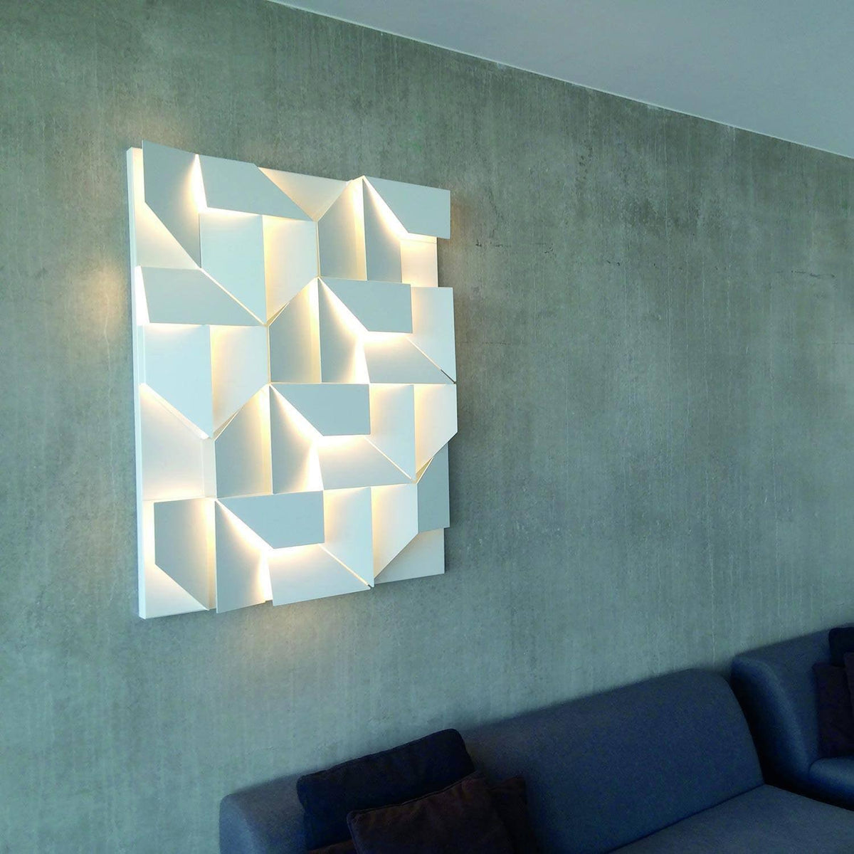Shadows Grand Sconce – detail 30