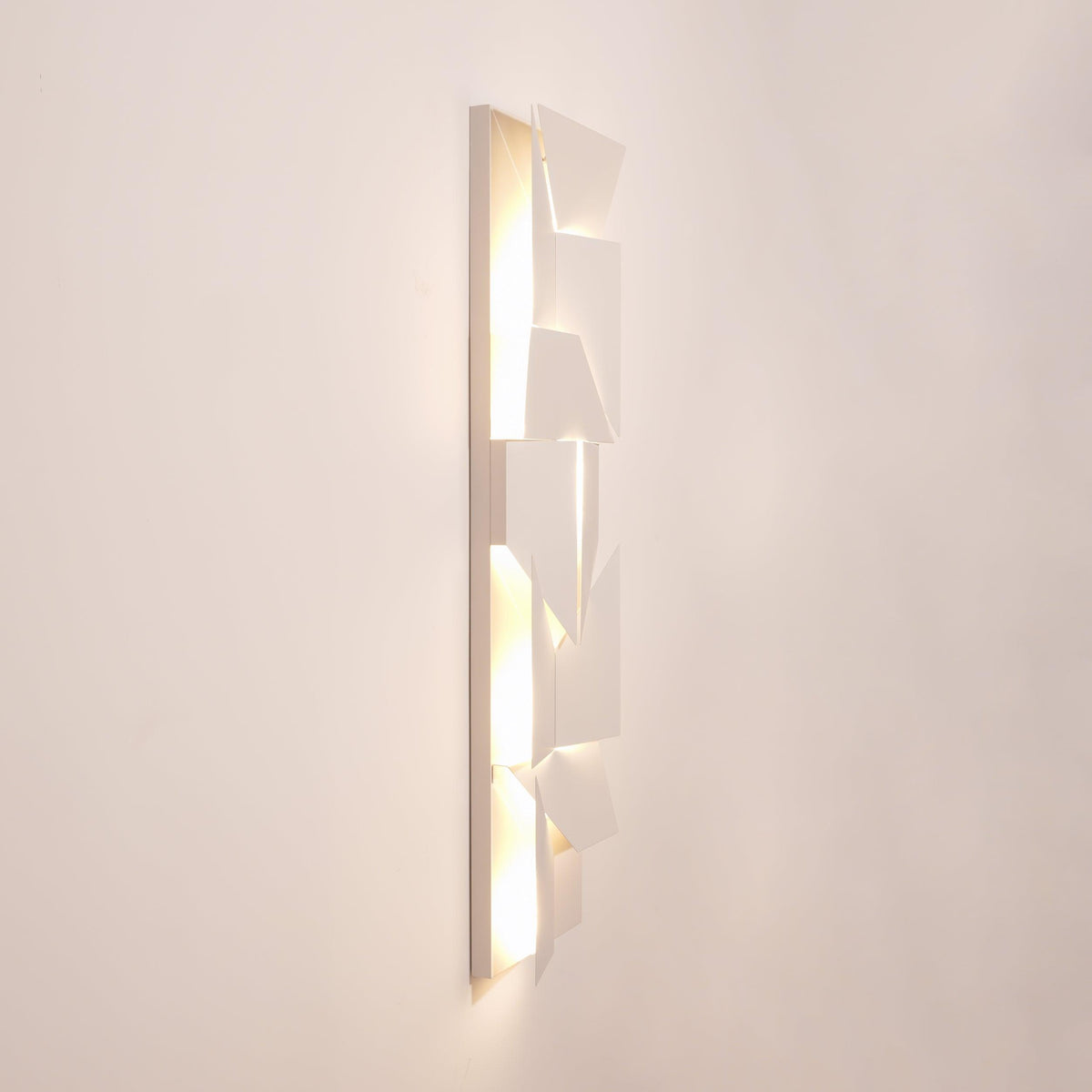Shadows Grand Sconce - Vakkerlight