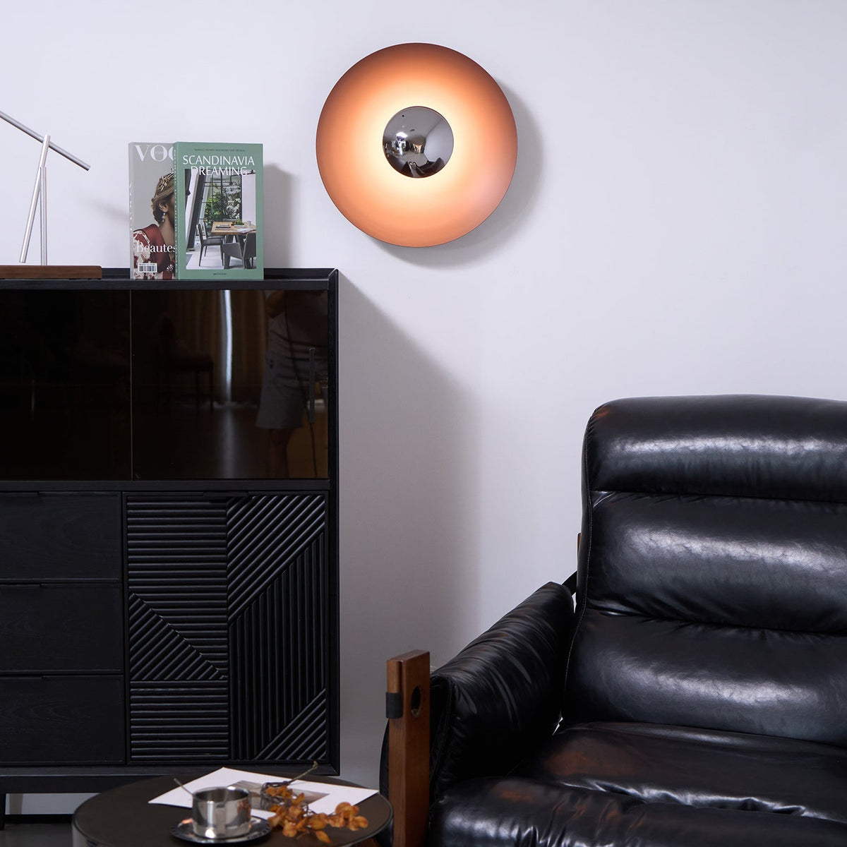 Simplicity Glow Plug - in Wall Light - Vakkerlight