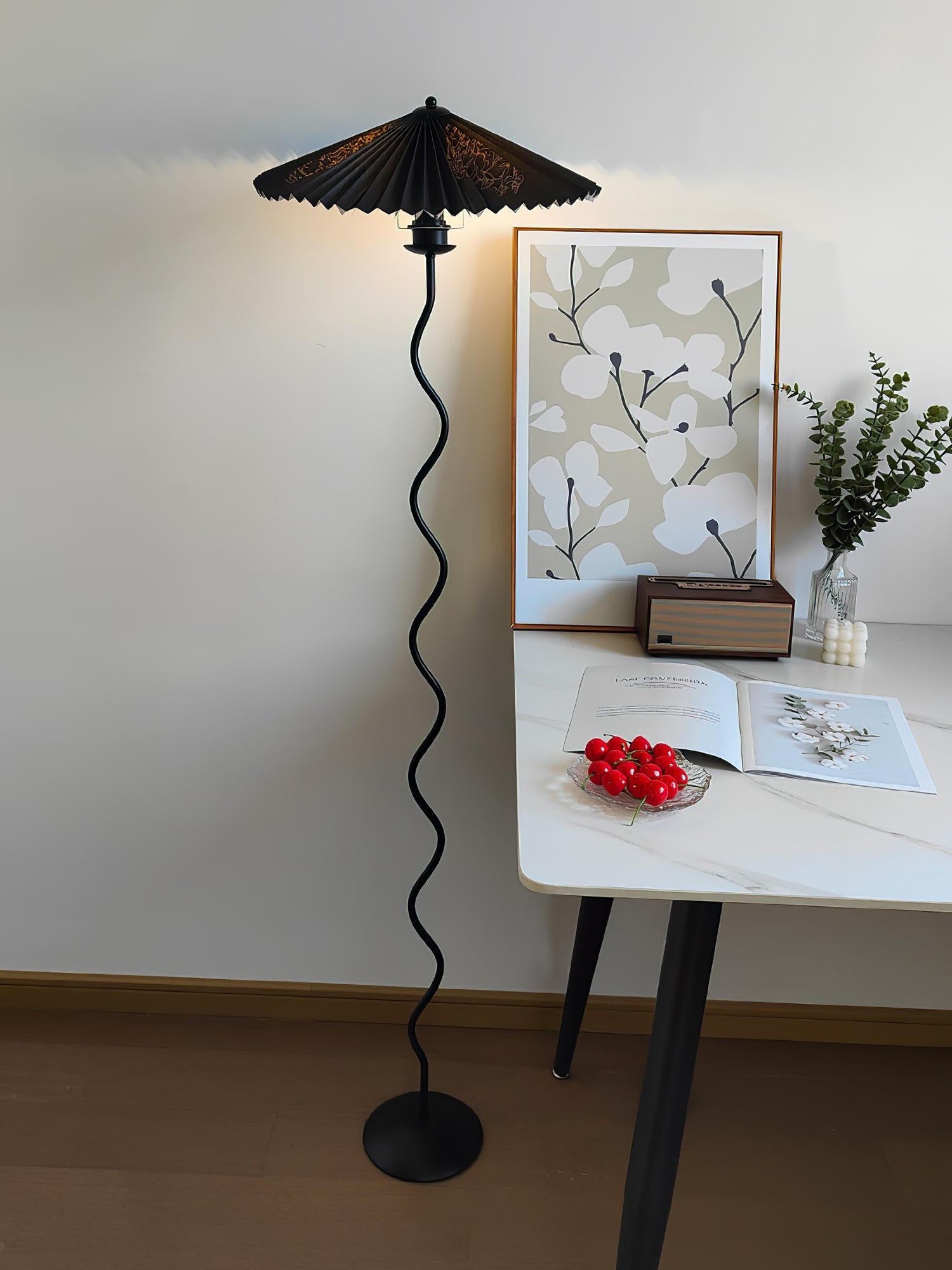 Doveorio Wavy Floor Lamp