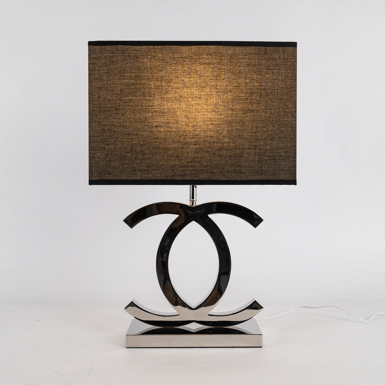 Alve Table Lamp