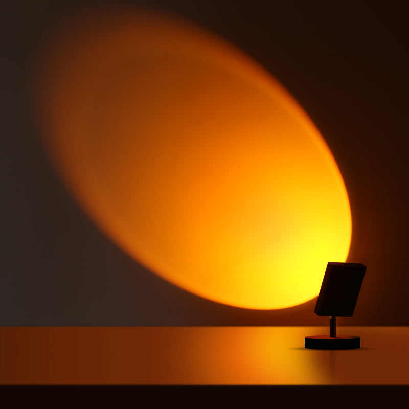 Elioum Table Lamp