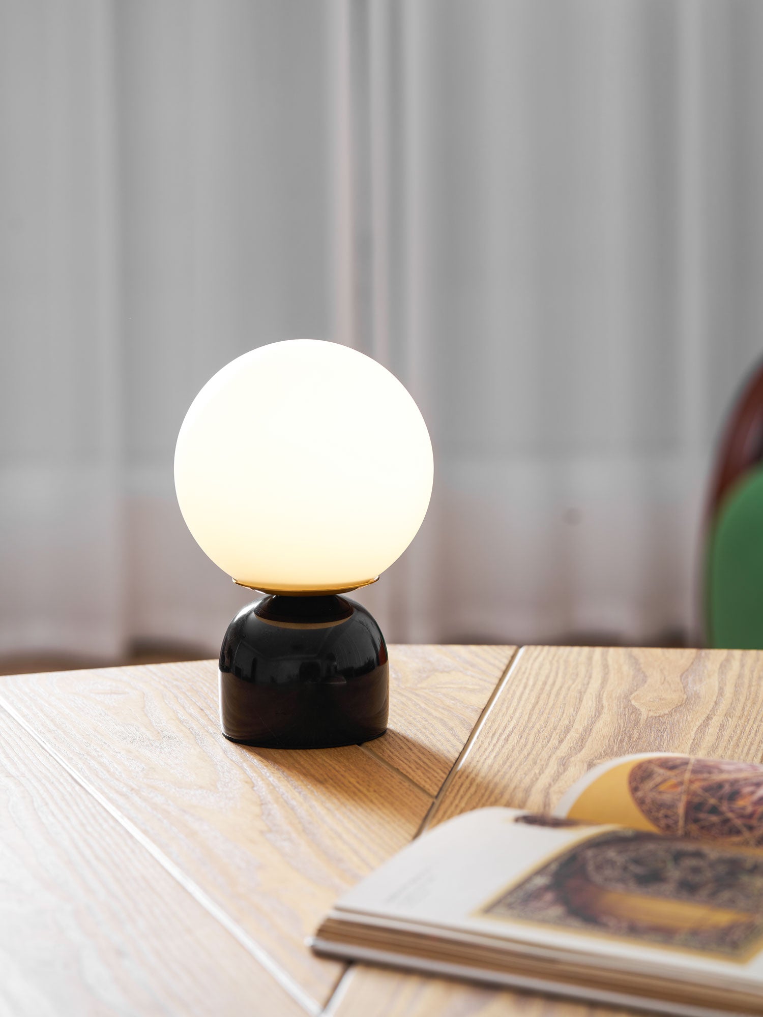 Okavo Globe Table Lamp