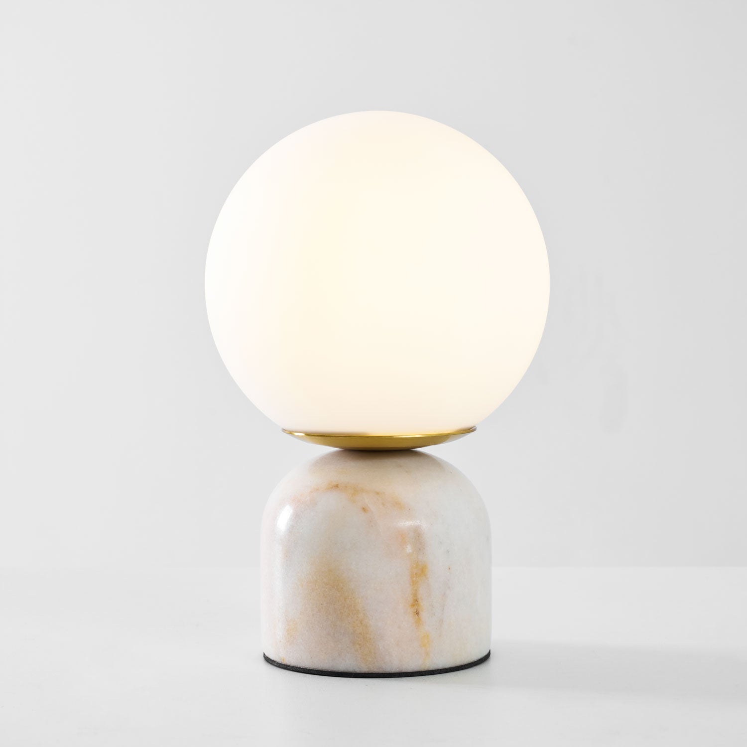 Okavo Globe Table Lamp