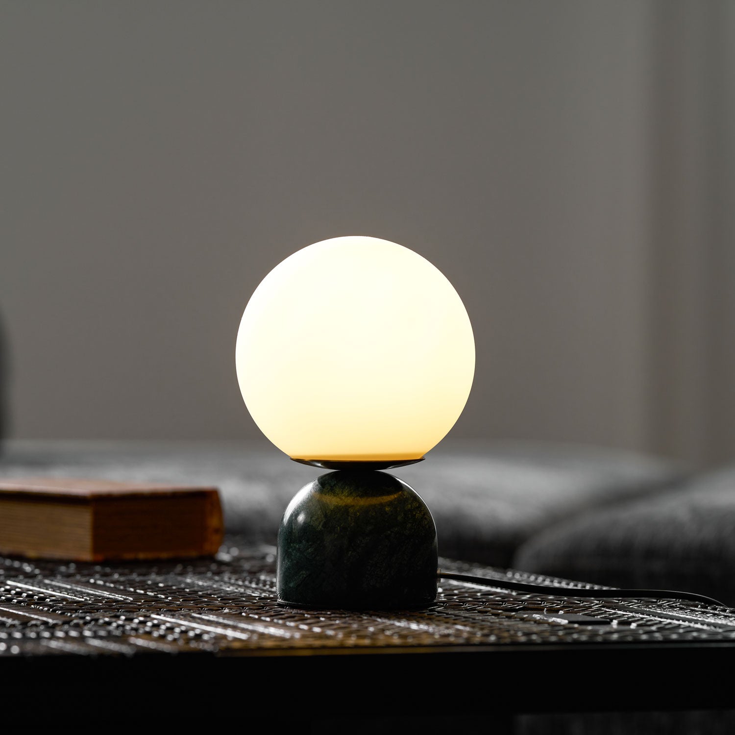 Okavo Globe Table Lamp