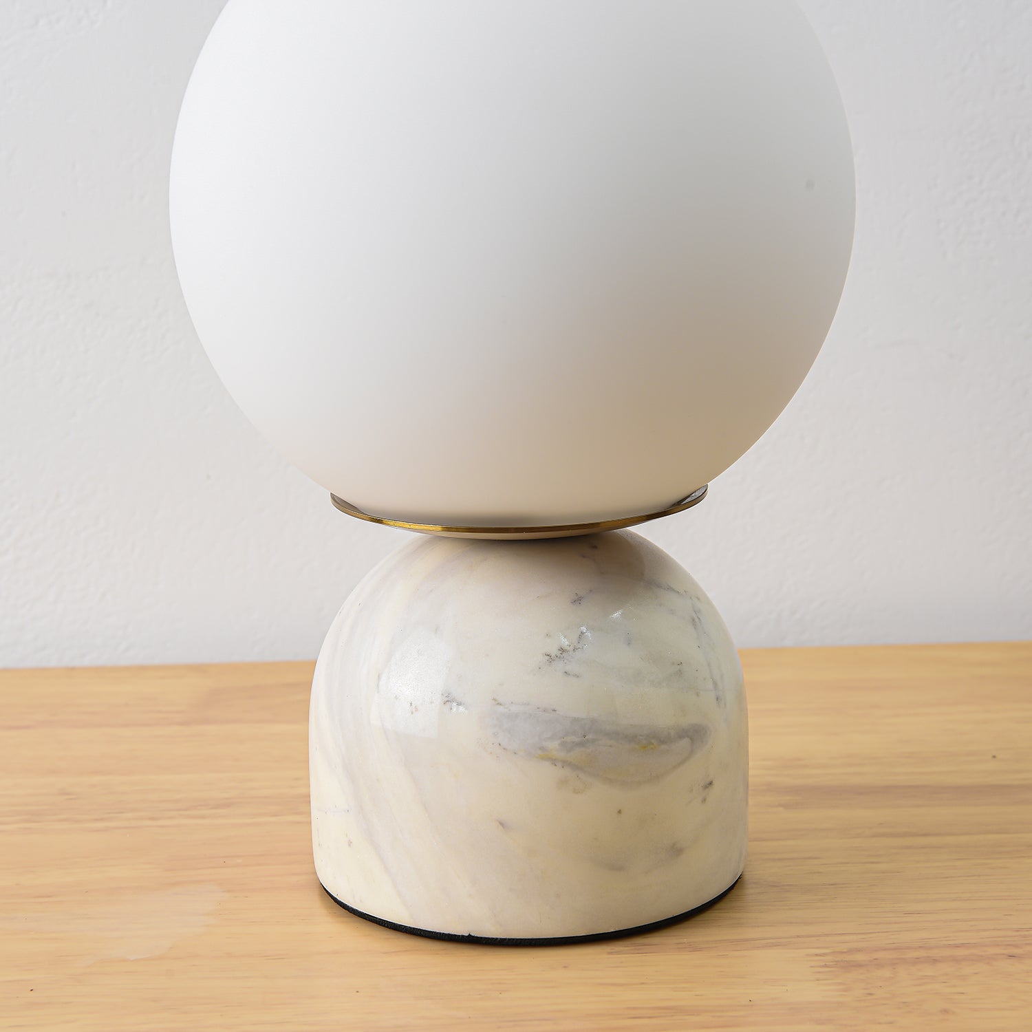 Okavo Globe Table Lamp