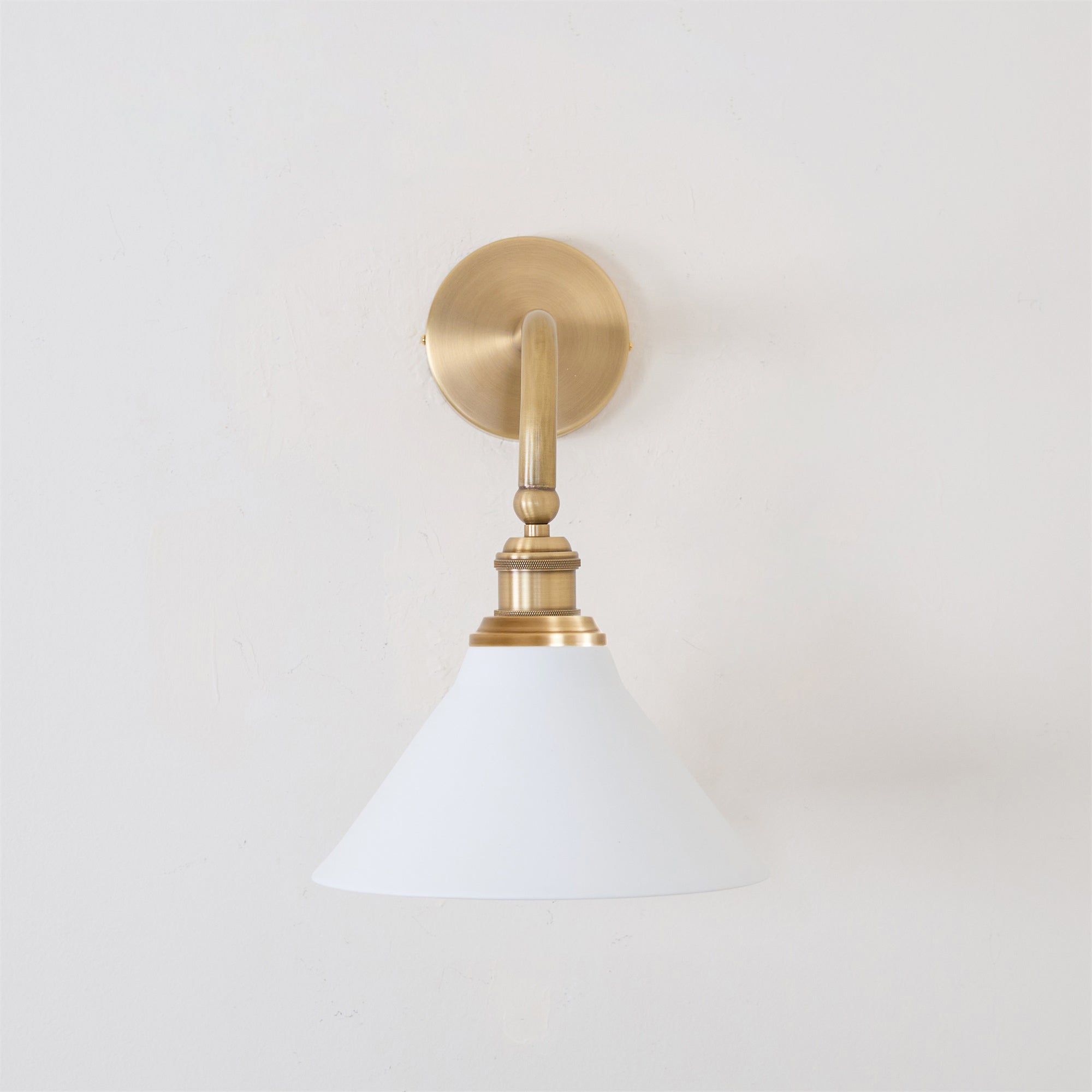 Kirovien Cone Wall Light