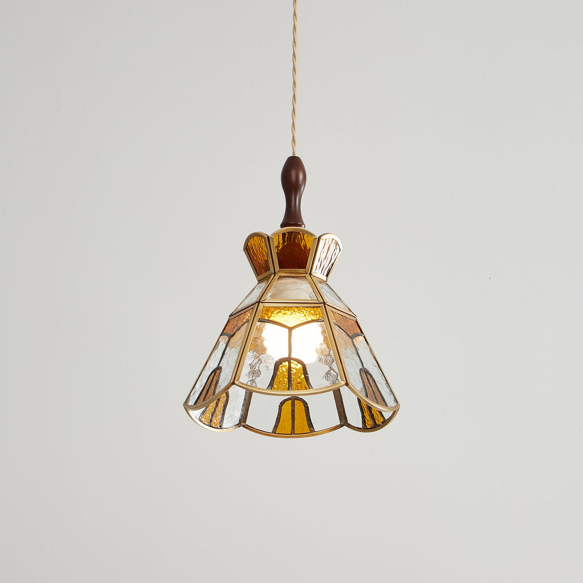 Tiffany Stained Glass Pendant Lamp - Vakkerlight