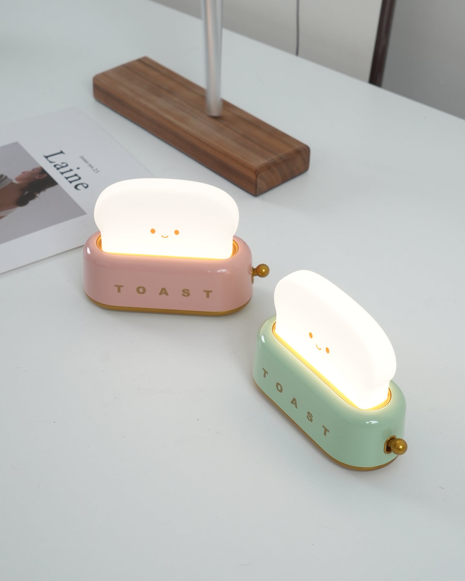 Zanden Toaster Table Lamp