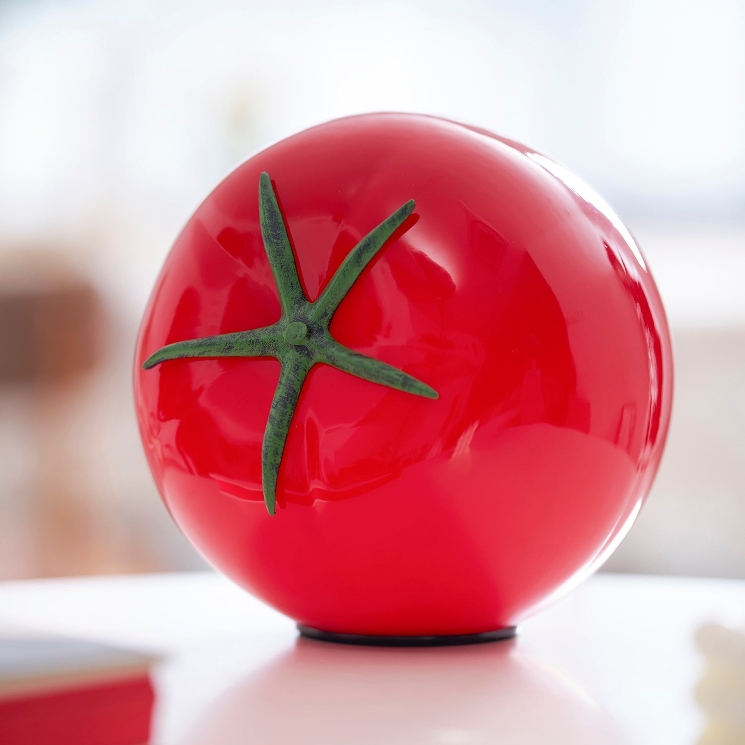 Halearey Tomato Table Lamp