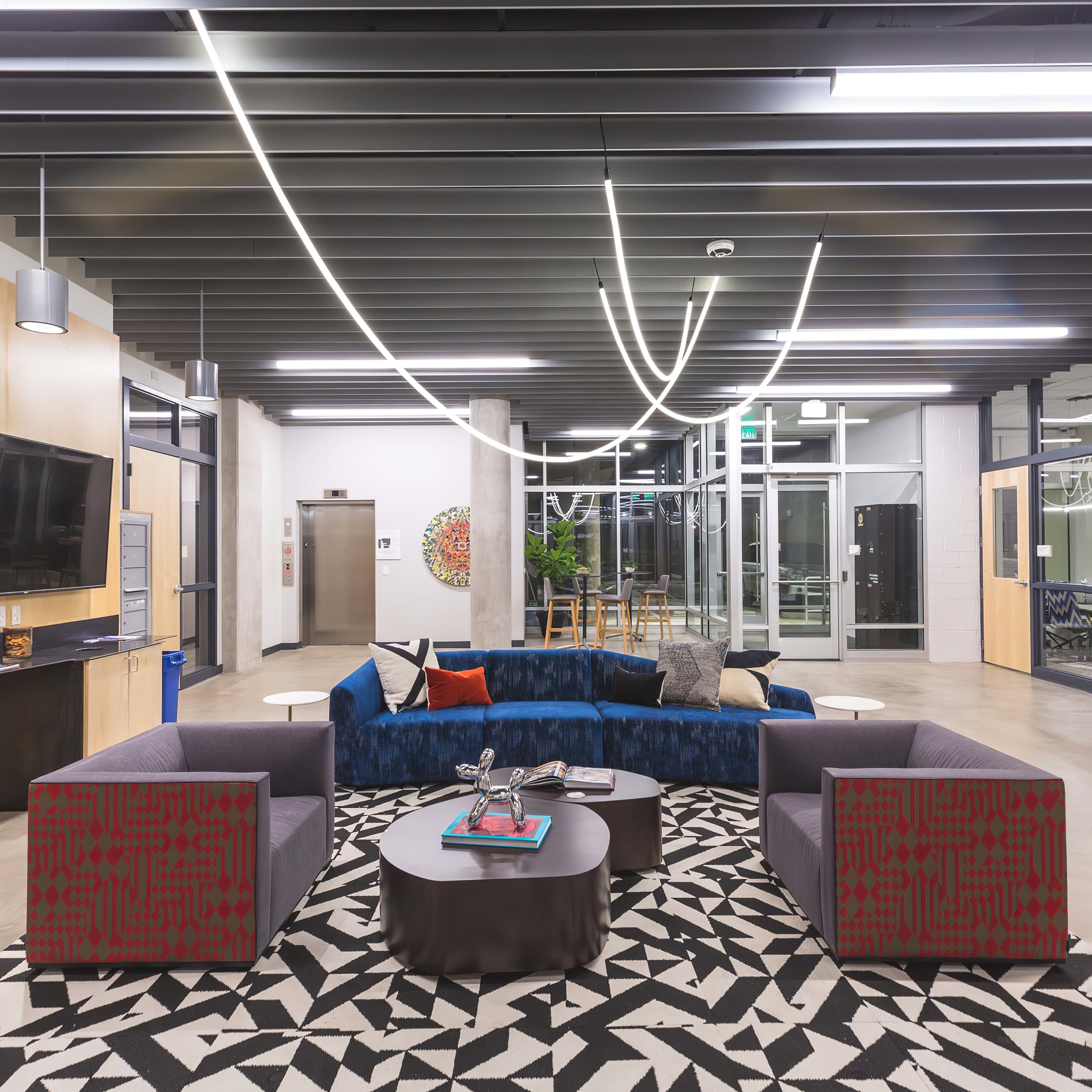Yaralen Flexible Pendant Light
