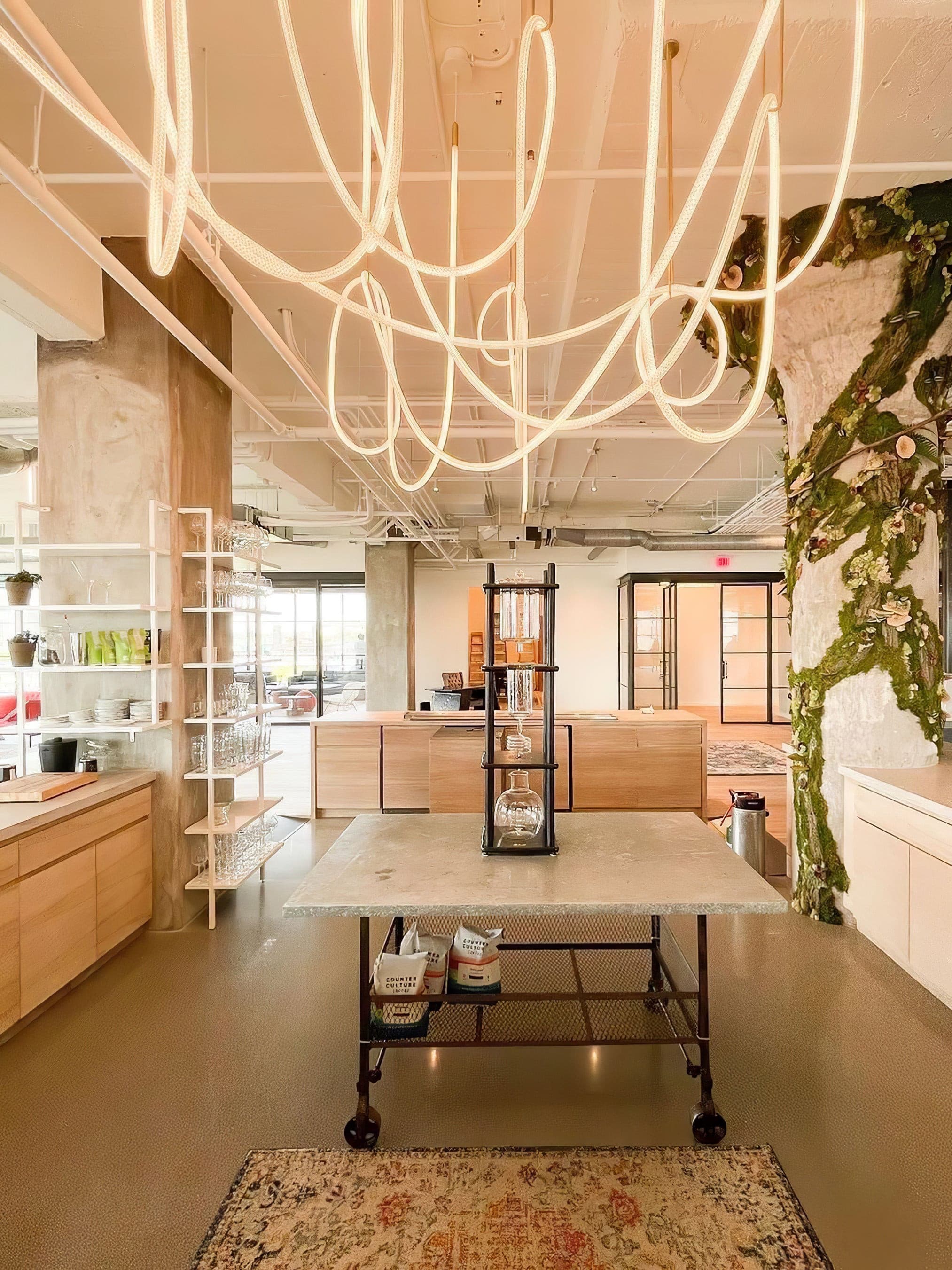 Yaralen Flexible Pendant Light