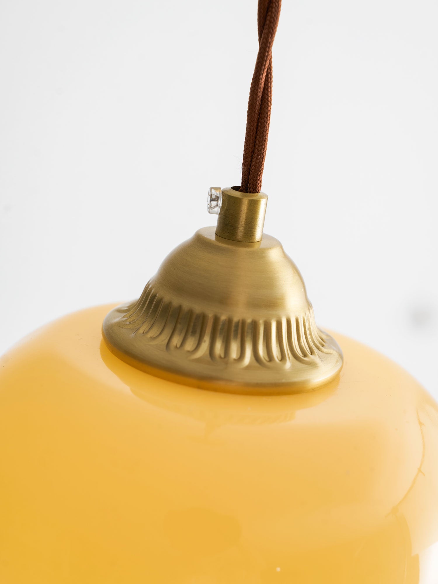 Emaley Flower Pendant Light