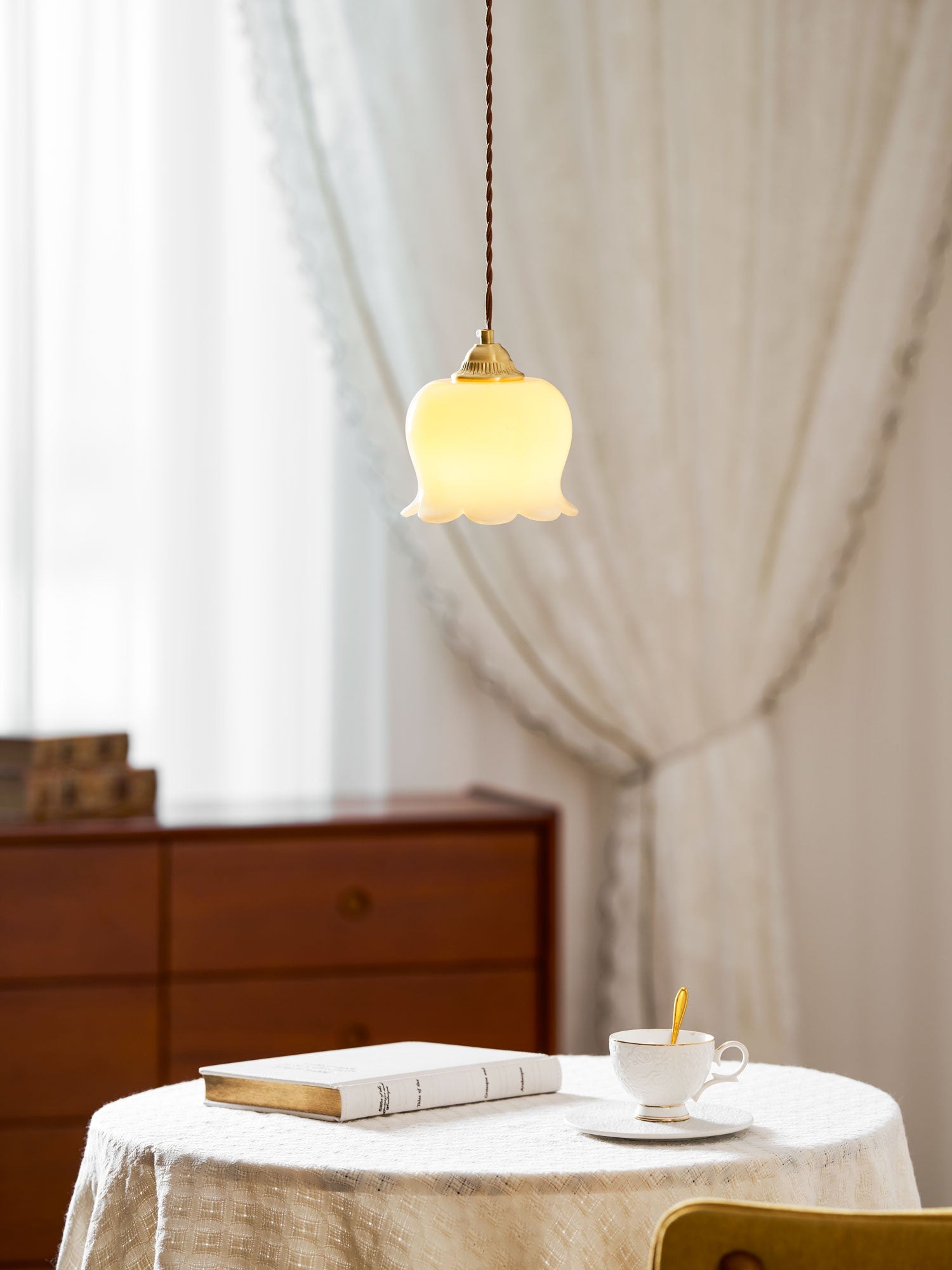 Emaley Flower Pendant Light