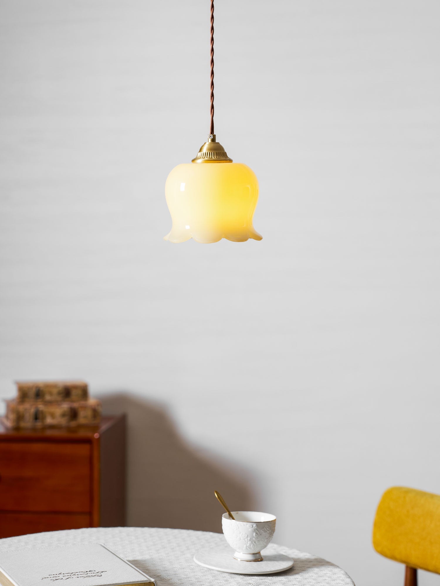 Emaley Flower Pendant Light