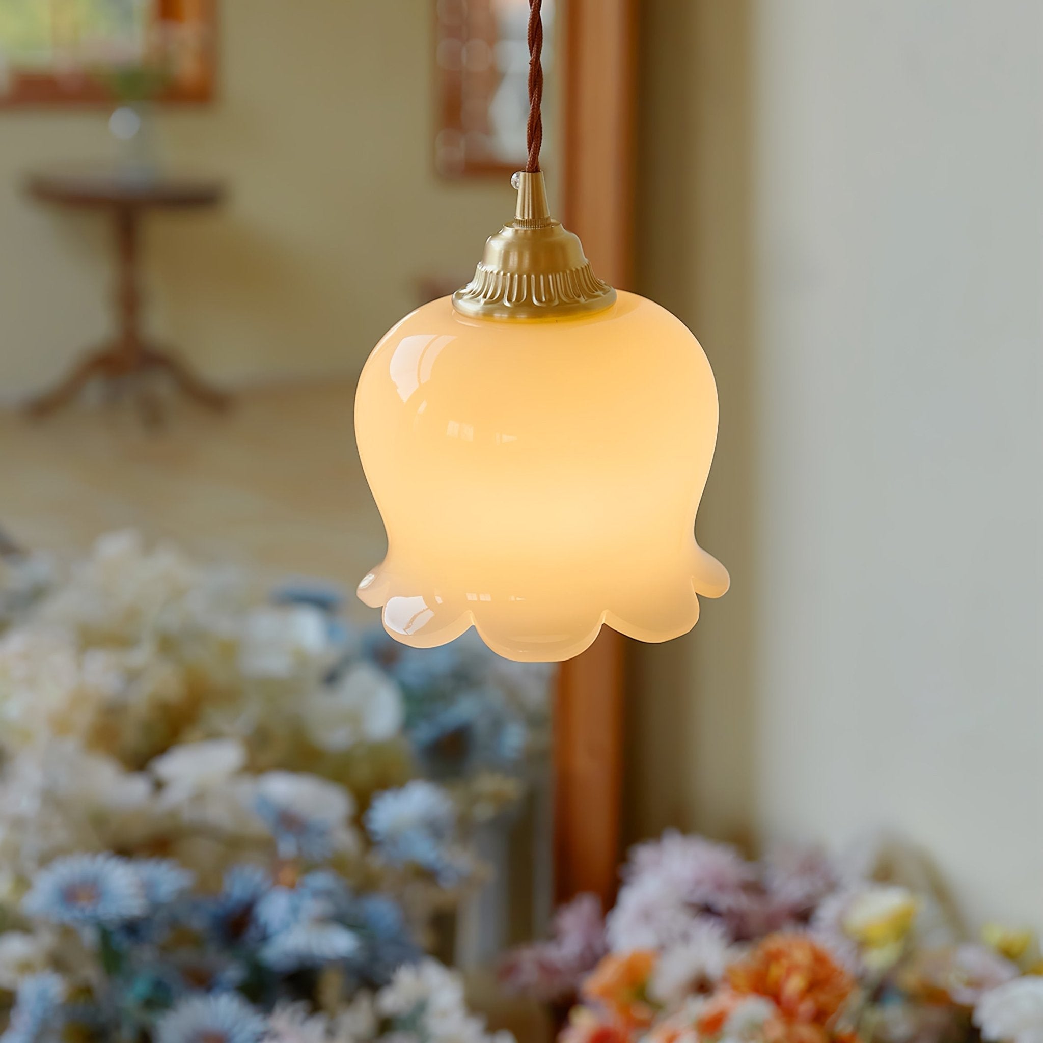 Emaley Flower Pendant Light