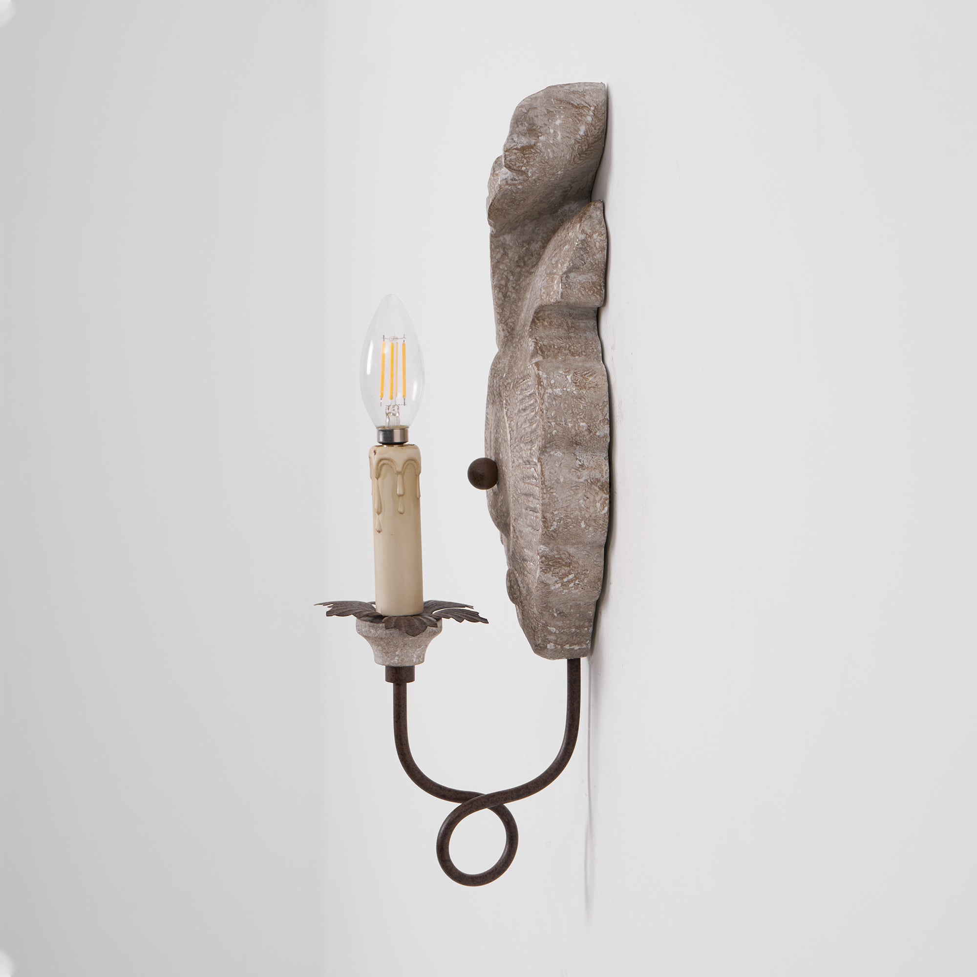 Melayton Vintage Wall Light