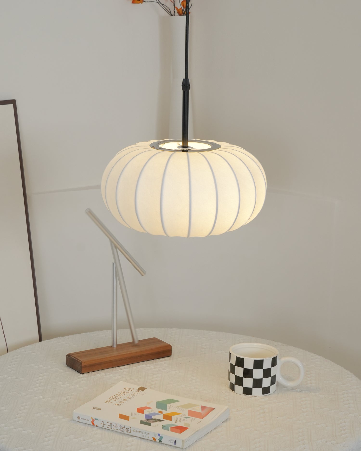 Tavoon Round Pendant Light