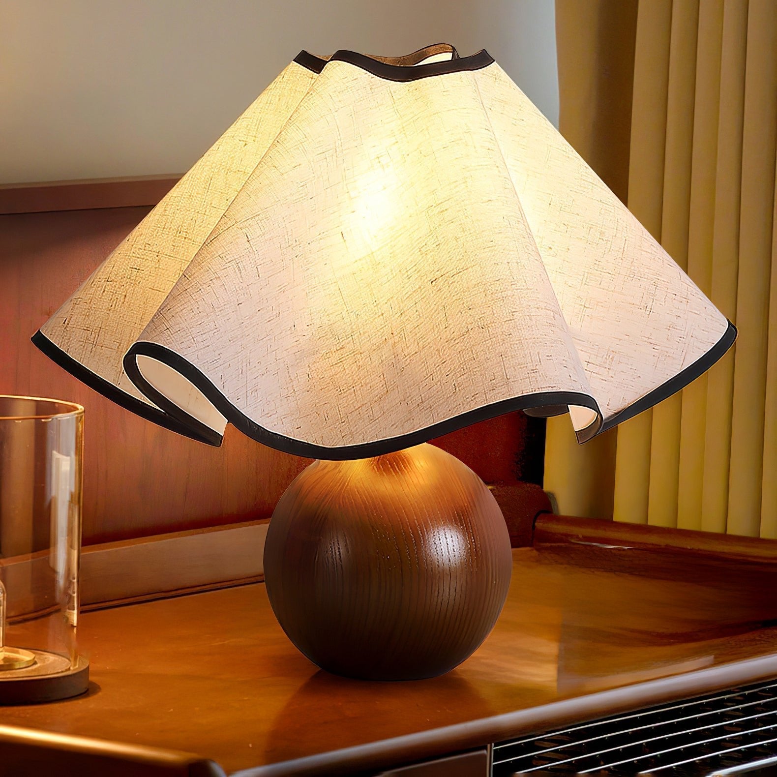 Melto Wave Table Lamp