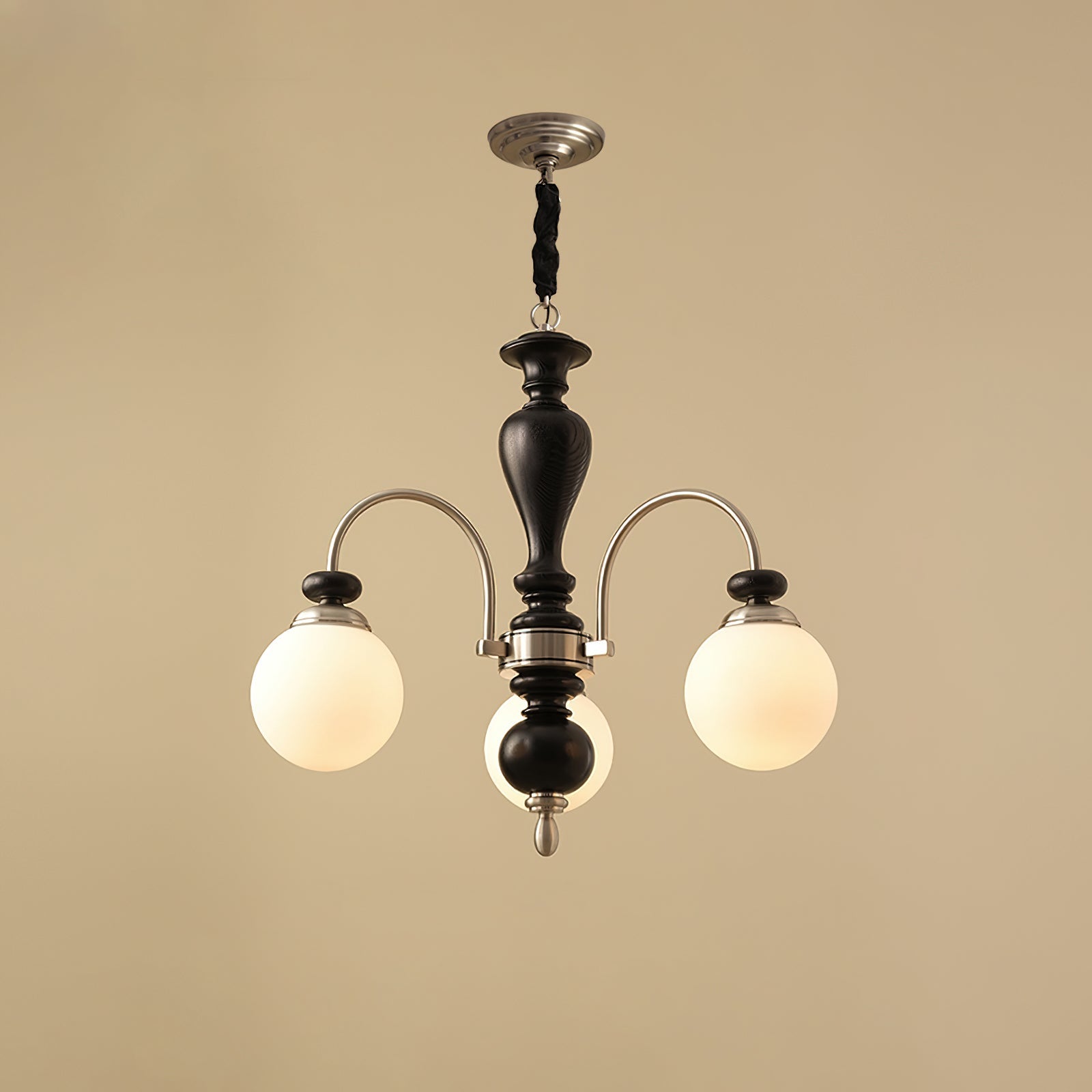 Wynre Classic Chandelier
