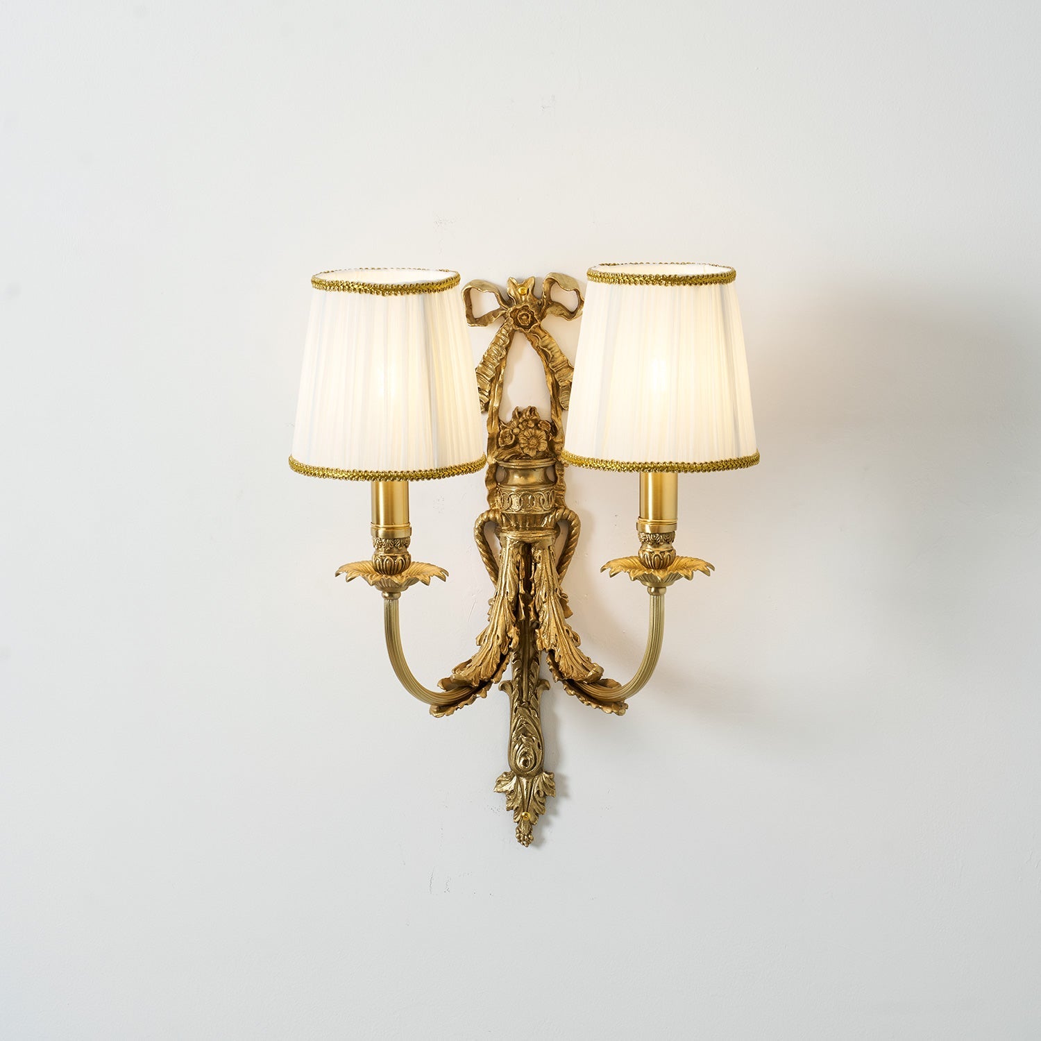 Markaen Classic Wall Light