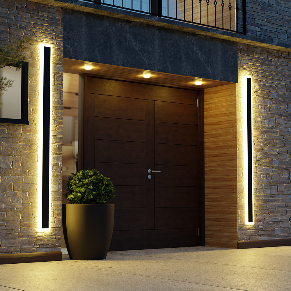 Quinlen Outdoor Wall Light