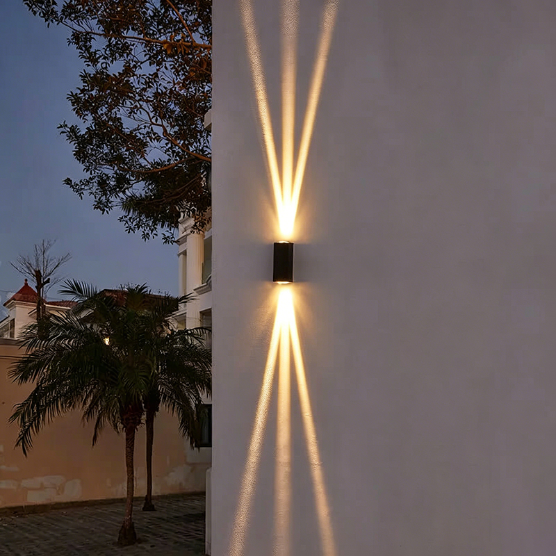 Eveden Outdoor Wall Light
