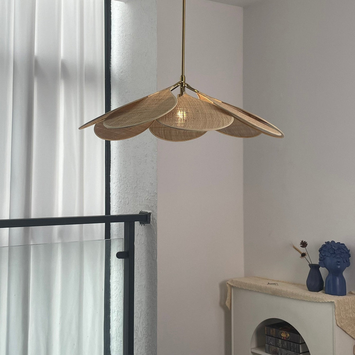 Precieuse Petals Pendant Lamp - Vakkerlight
