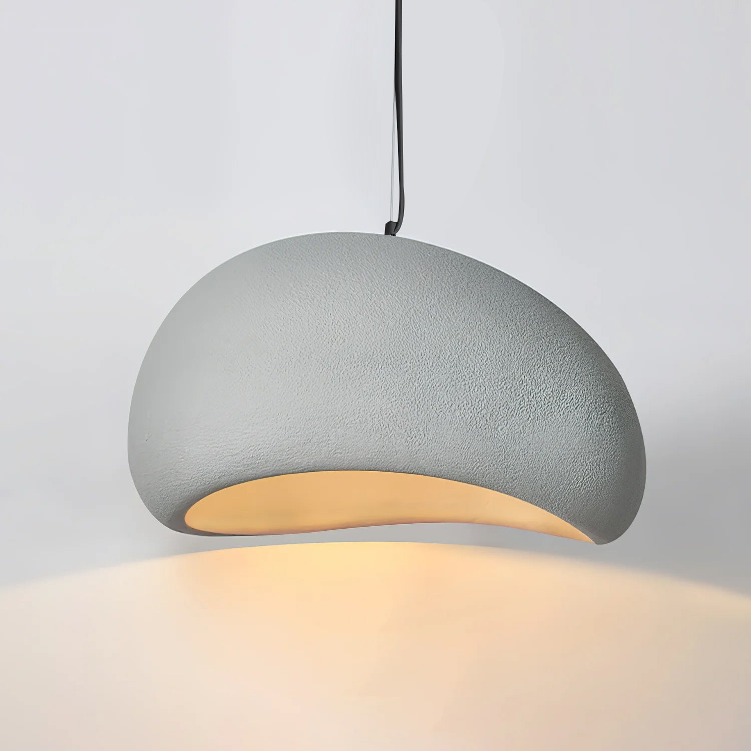 Noave Pendant Light