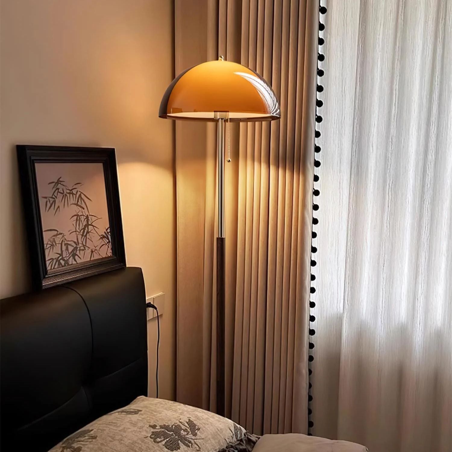 Tevilso Floor Lamp