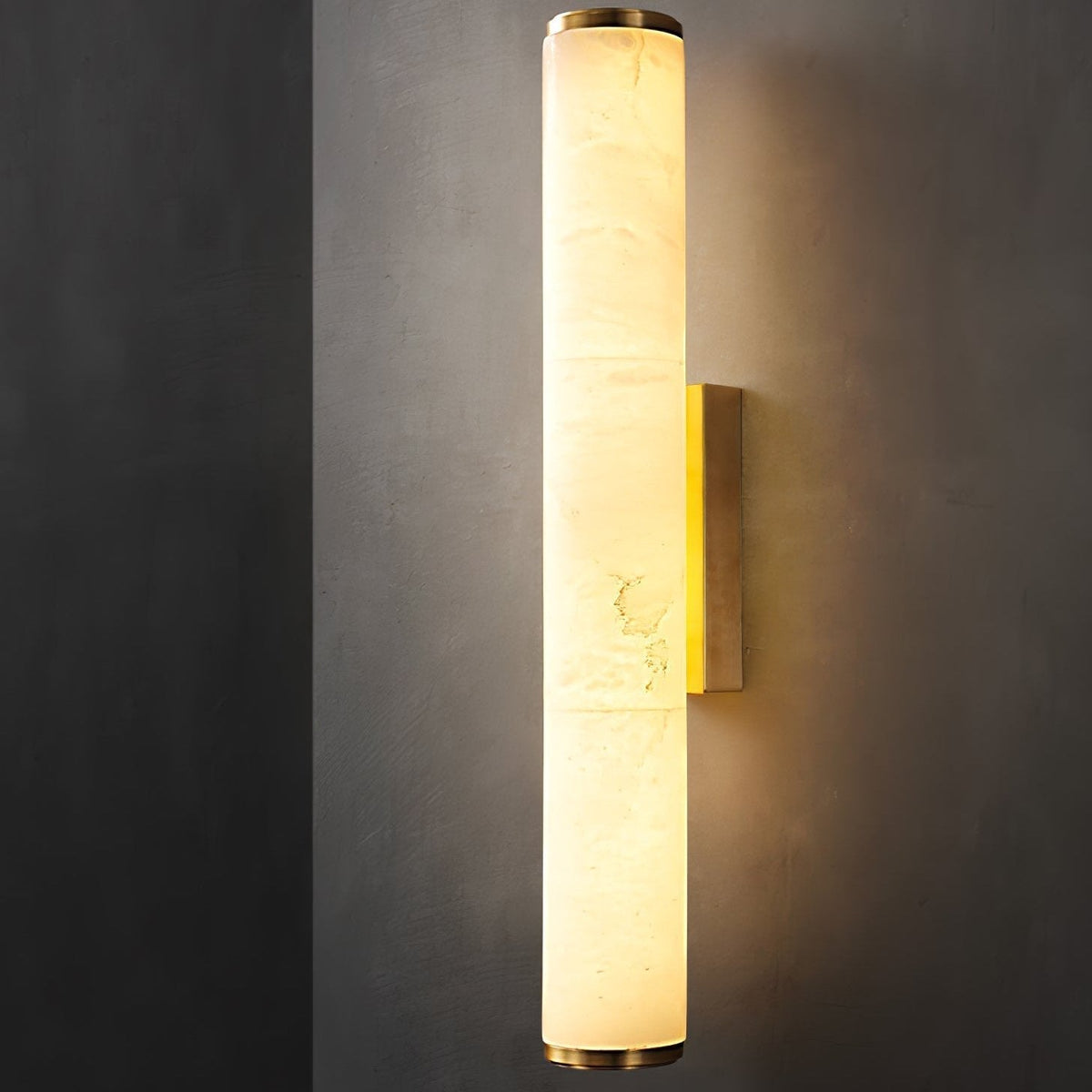 Arven Minimalist Wall Light