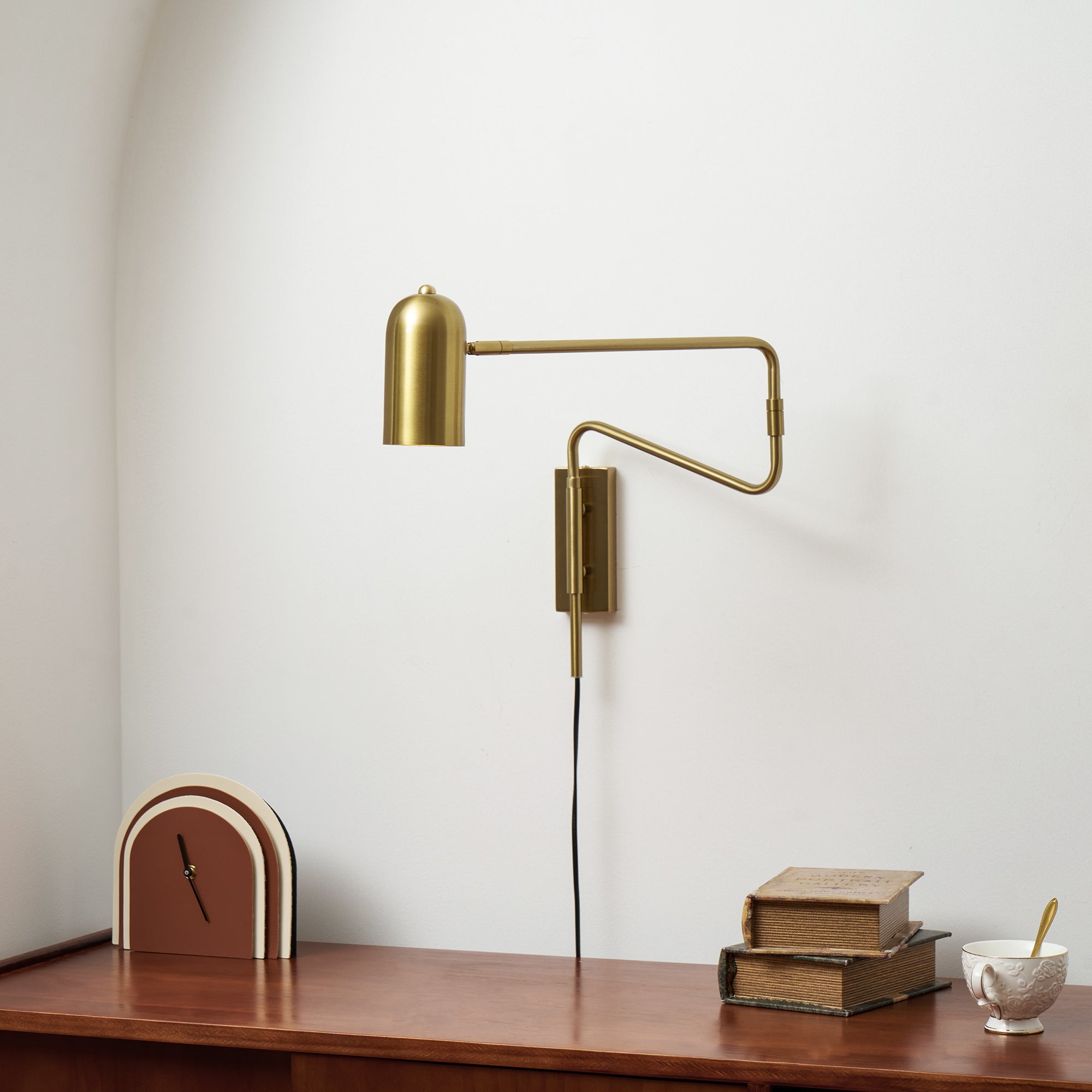 Paxdenko Adjustable Wall Light