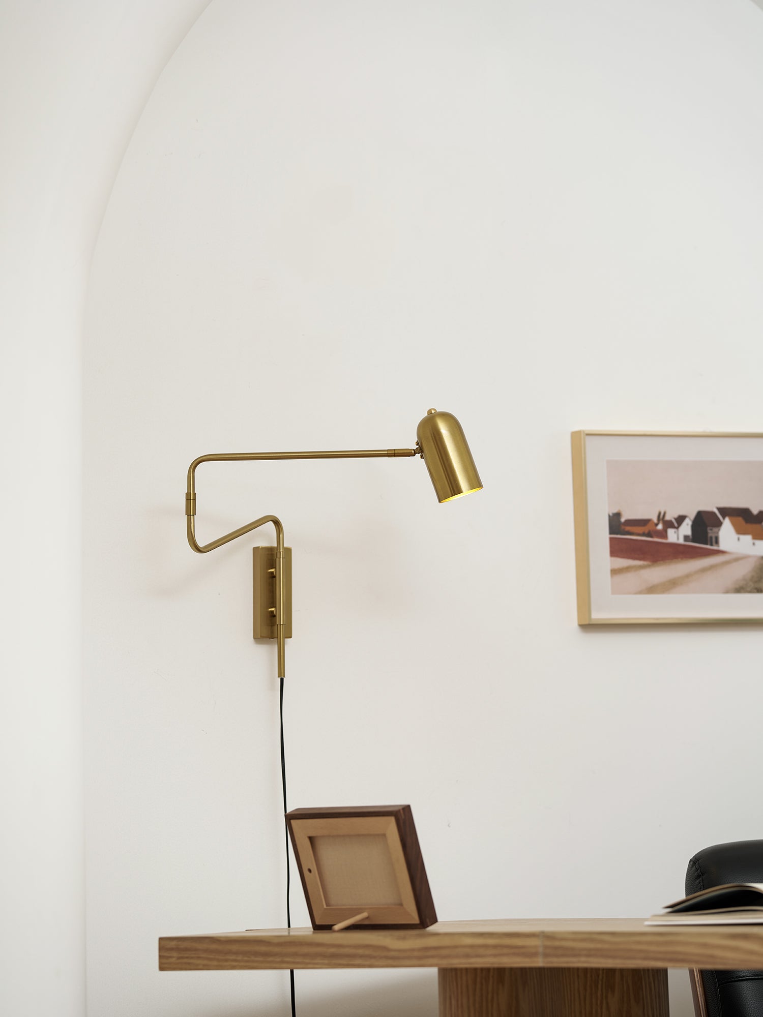 Paxdenko Adjustable Wall Light
