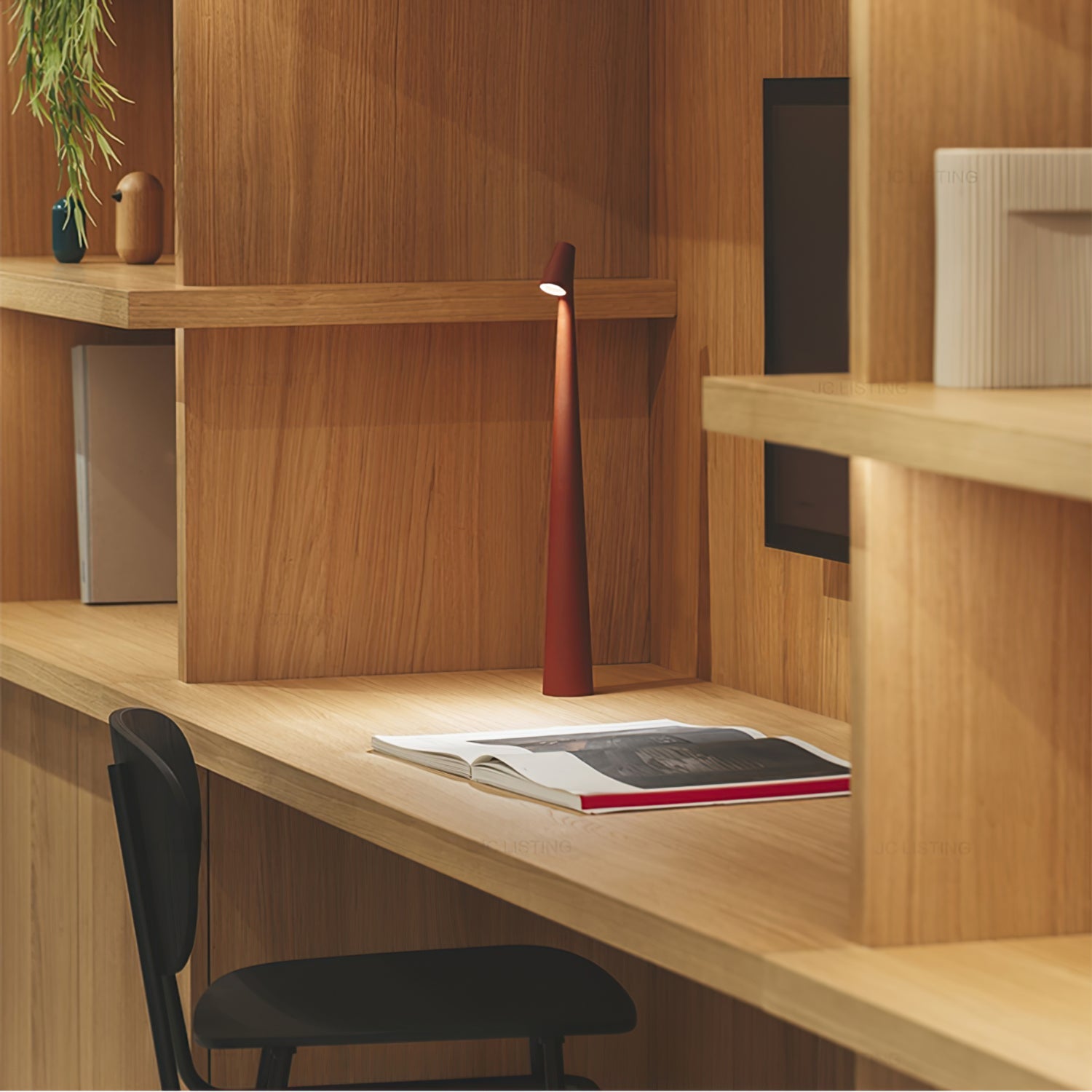 Junoio Table Lamp