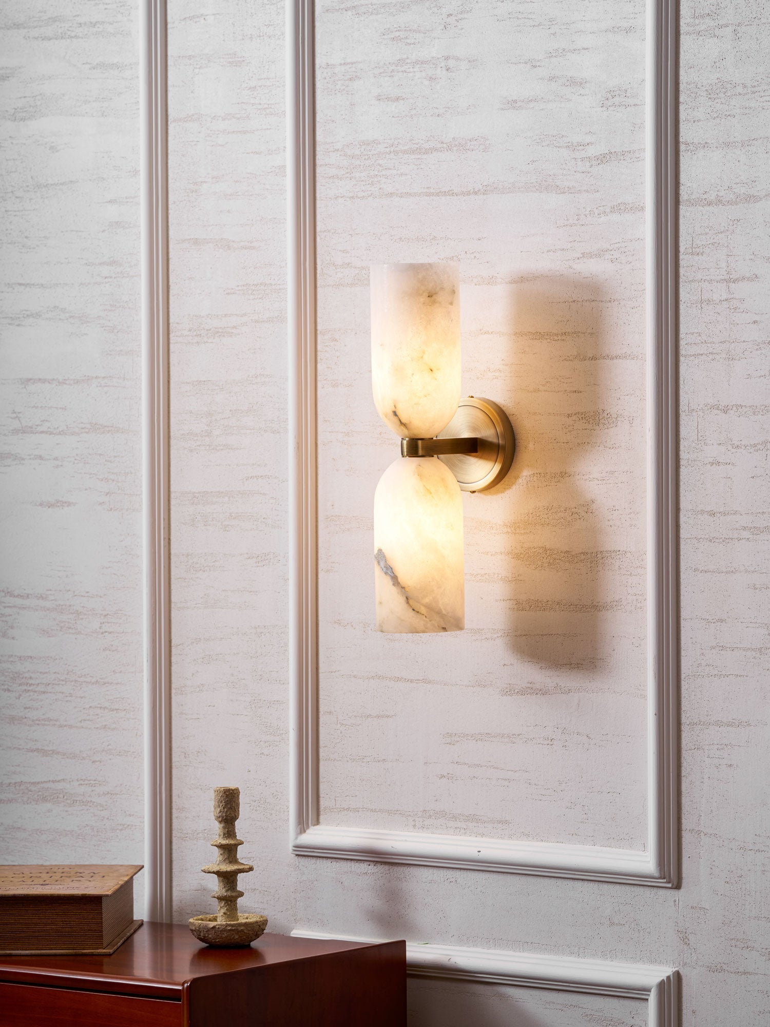 Liova Alabaster Wall Light
