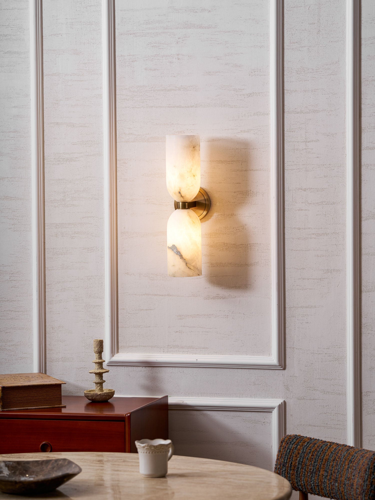 Liova Alabaster Wall Light