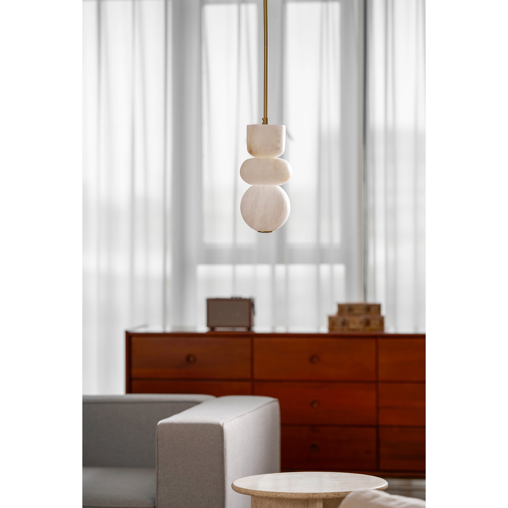 Reefis Alabaster Pendant Light