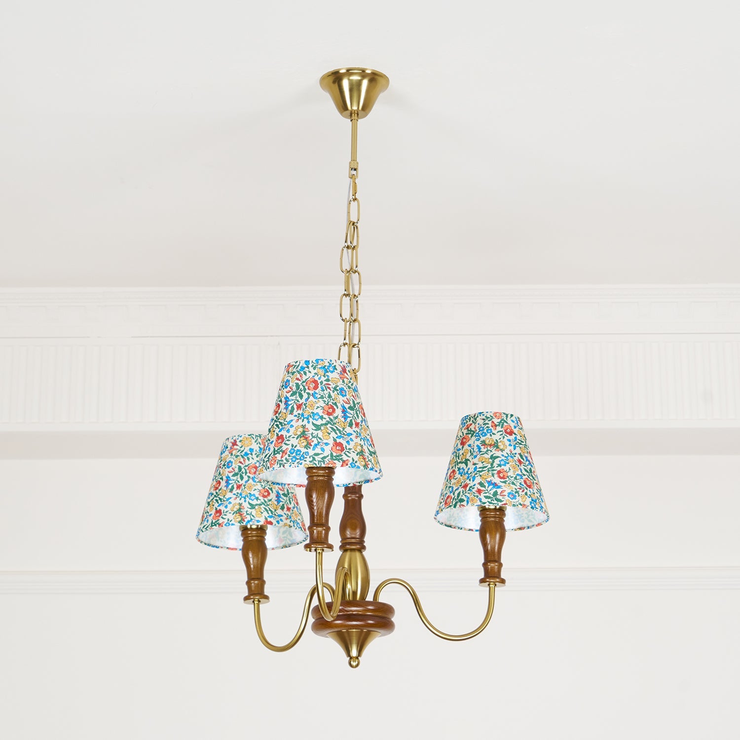 Valeiobay Floral Chandelier