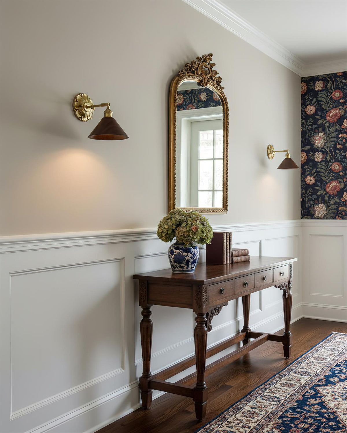 Anthemion Wall Lamp – detail 8