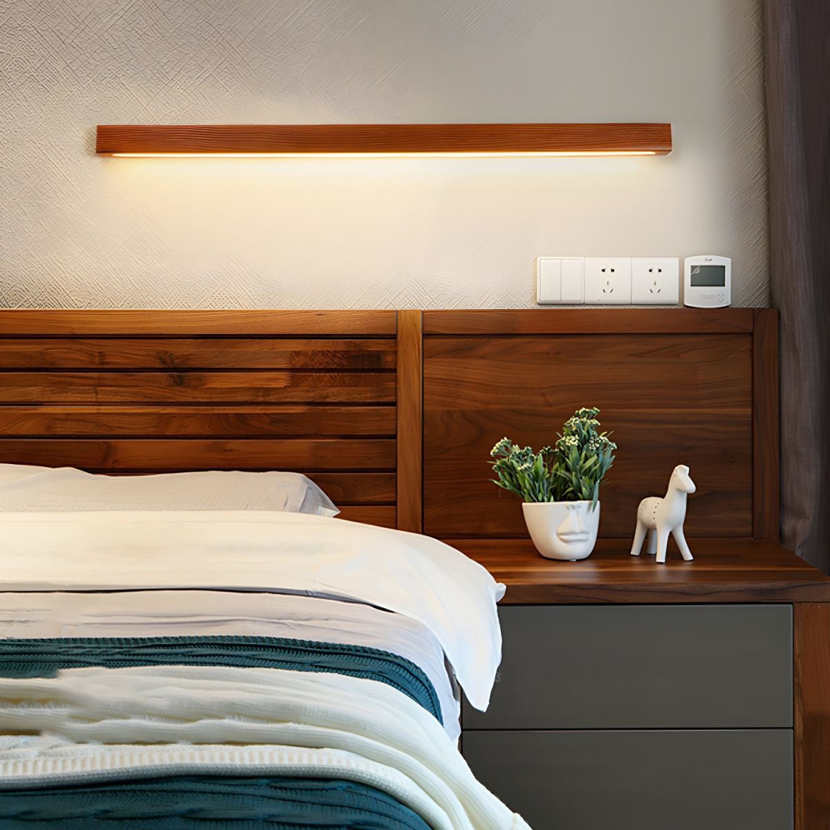 Sorasoner Linear Wall Light
