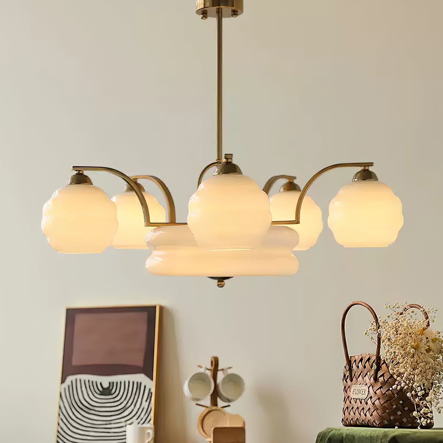 Virolania Vintage Chandelier