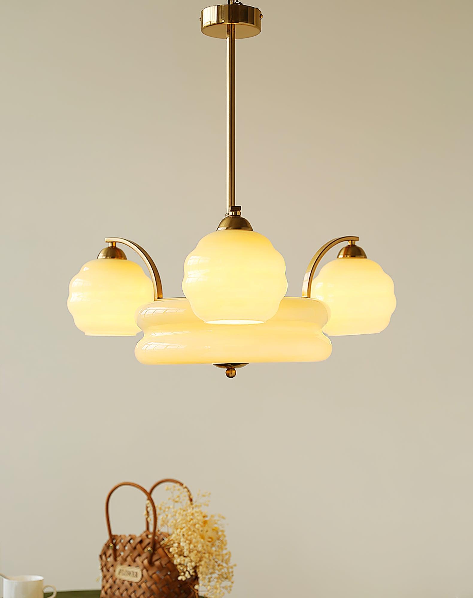 Virolania Vintage Chandelier