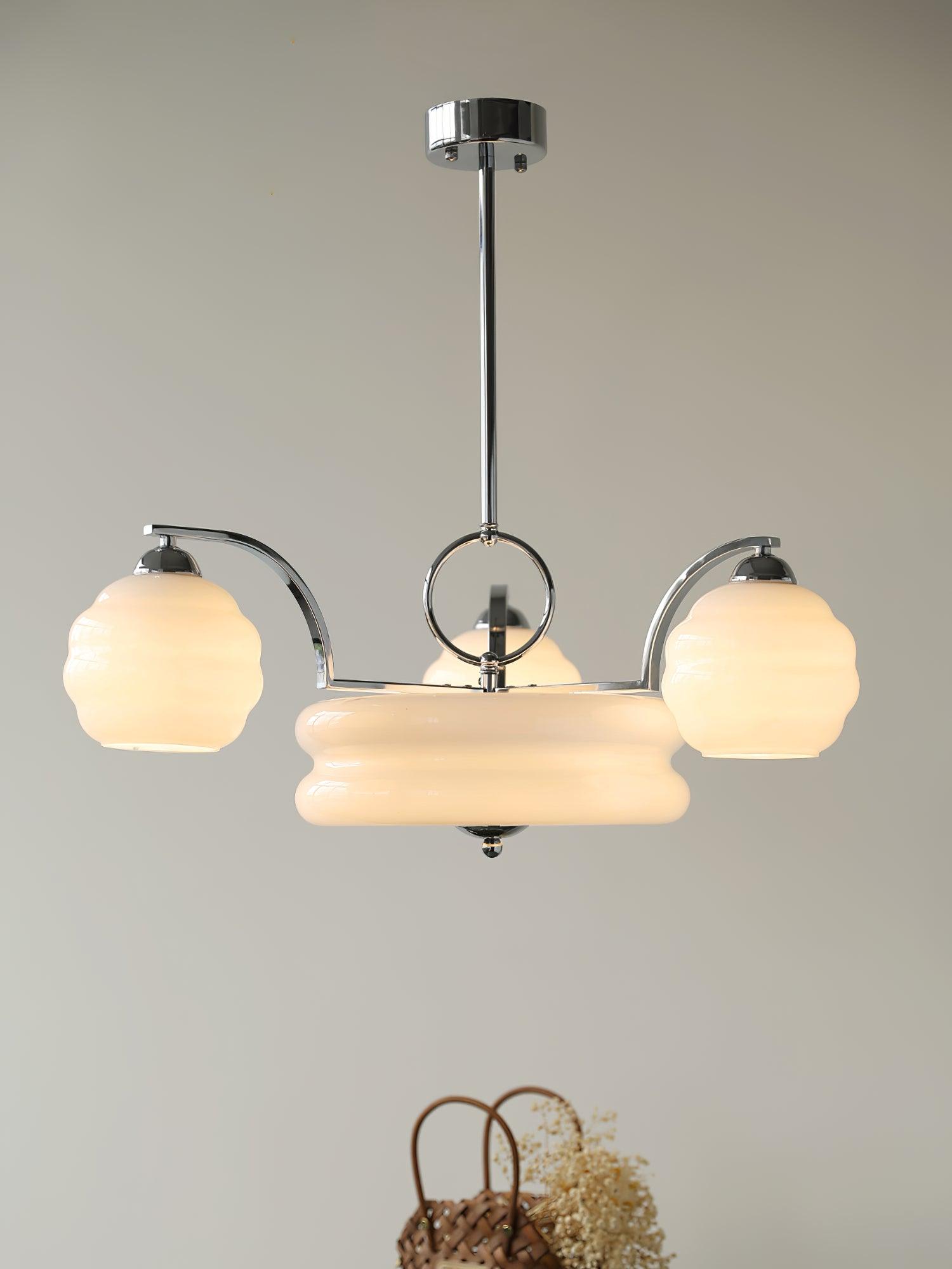 Virolania Vintage Chandelier
