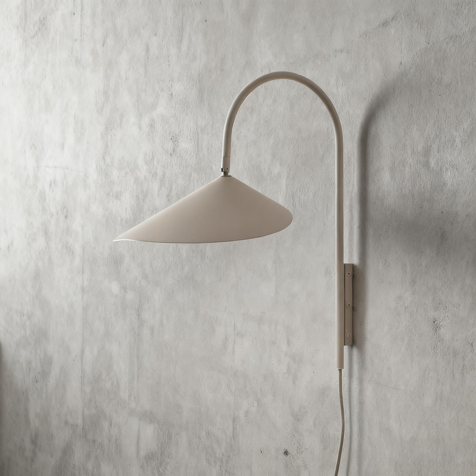 Solsoner Wall Light