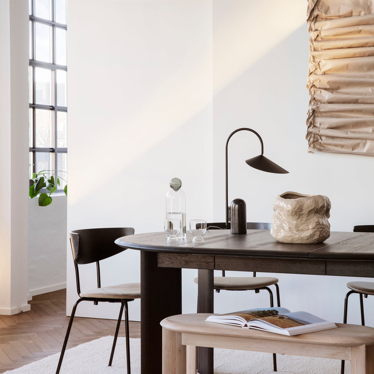 Axivale Minimalist Table Lamp