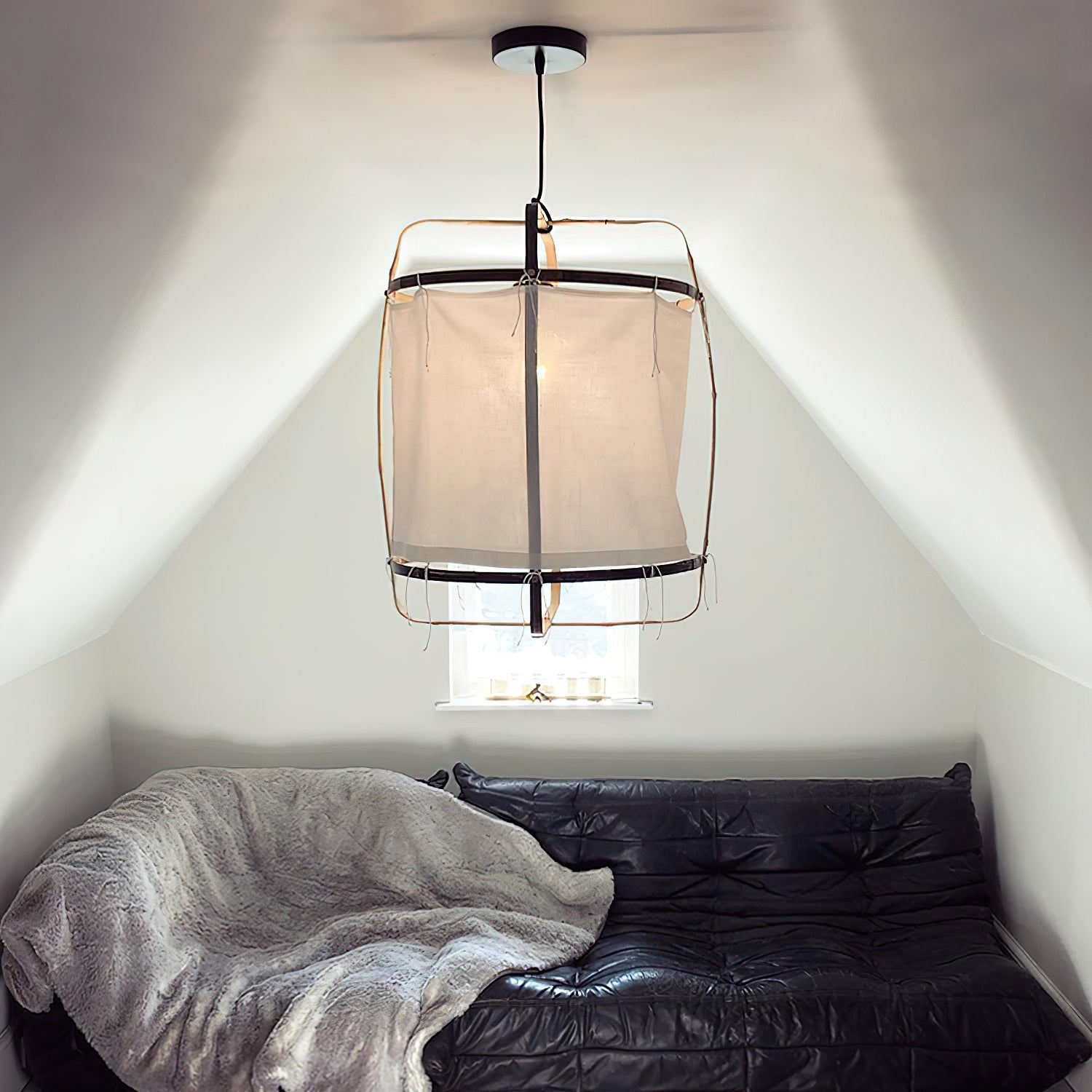 Belri Pendant Light