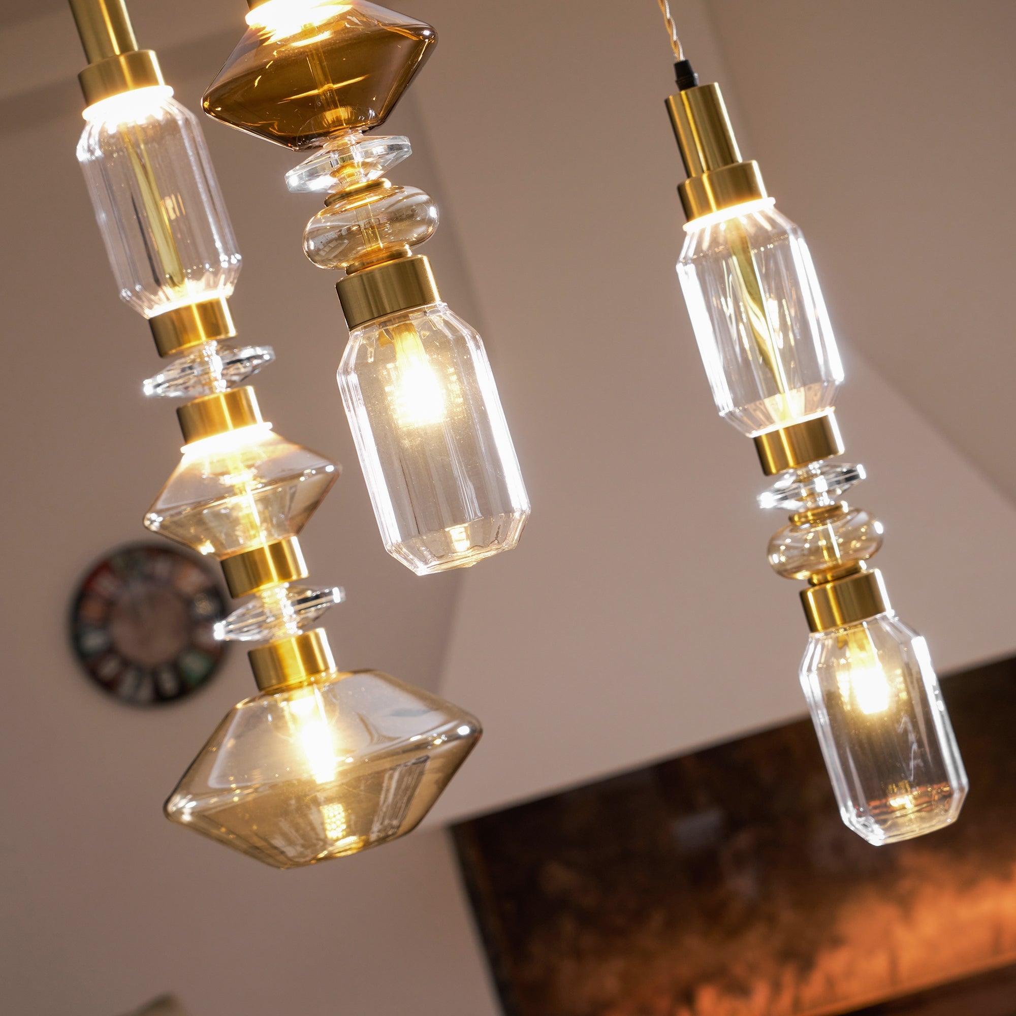 Liomium Pendant Light