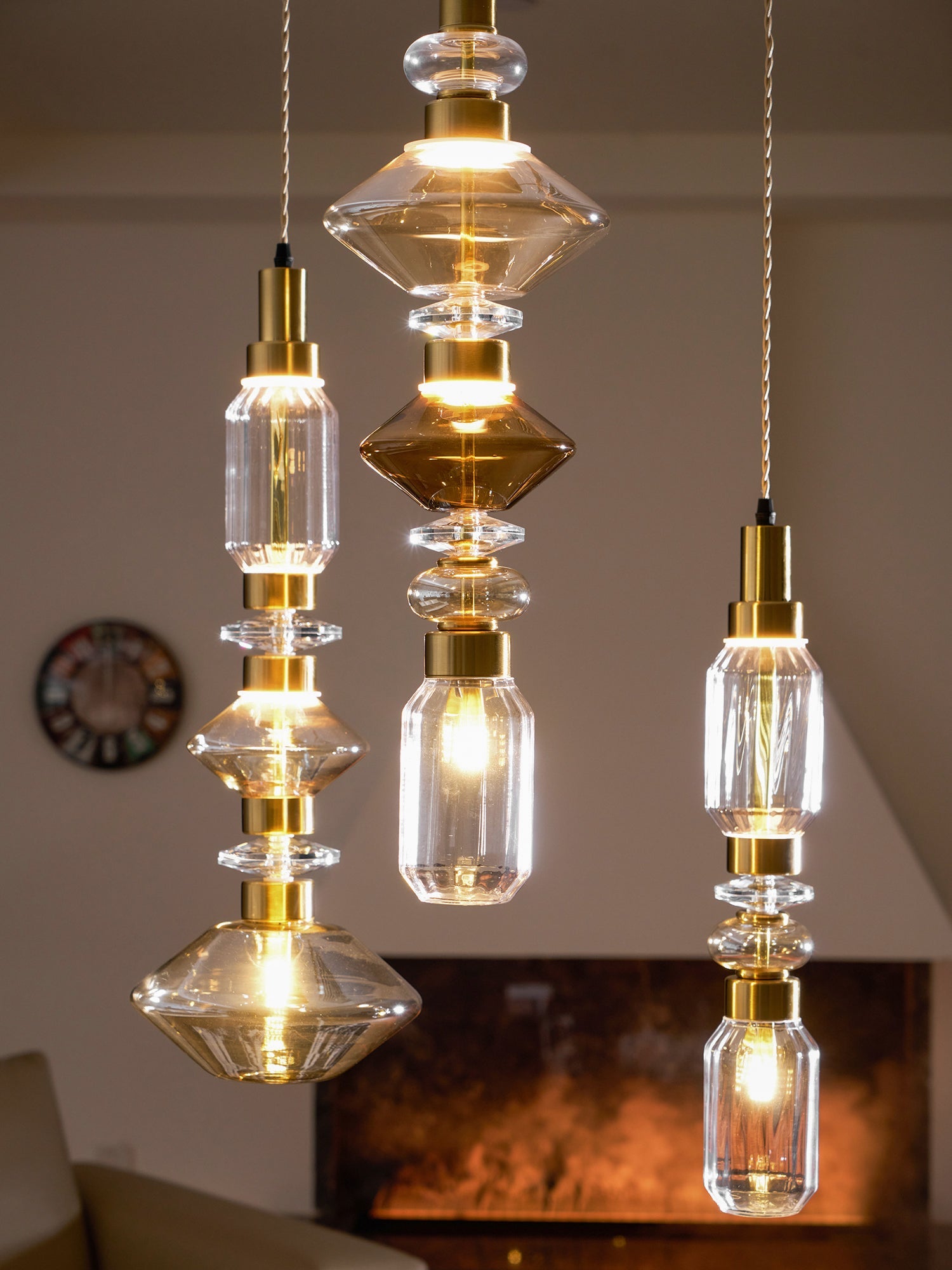 Liomium Pendant Light