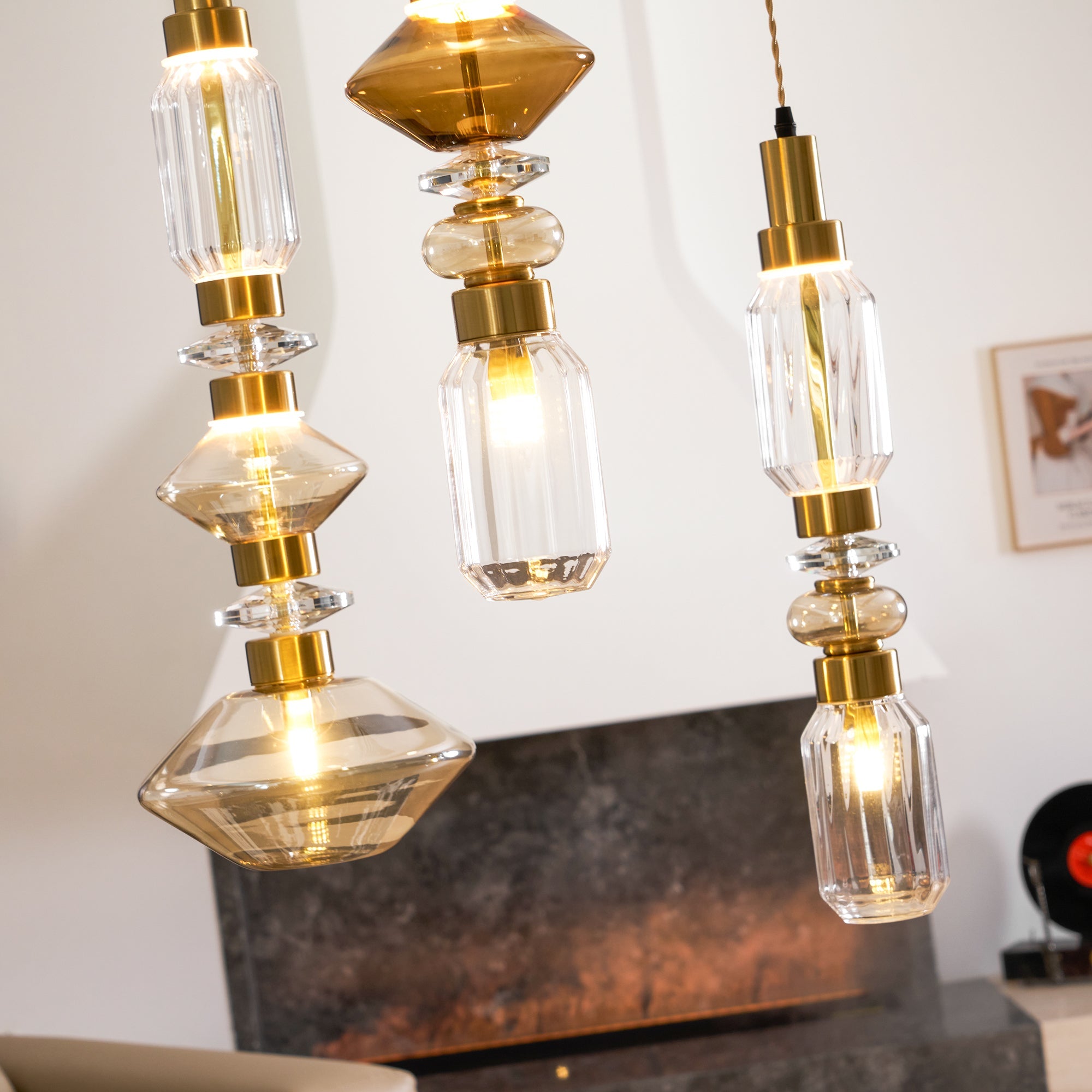 Liomium Pendant Light